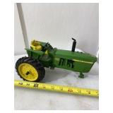John Deere 4020 narrow front end missing front