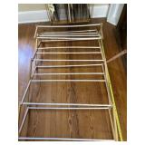 Portable clothes rack