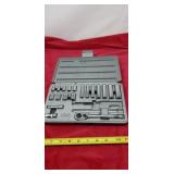 John Deere 1/4 " metric socket set incomplete