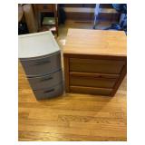 Computer desk with locking compartment with key,