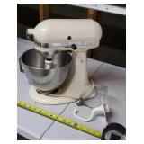 Kitchen Aid Mixer model ksm90