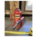 12 ton Jack with handle