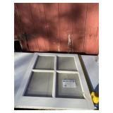 24ï¿½ x 29ï¿½ vinyl utility sash glass is 10ï¿½ x 12ï¿½