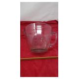The Pampered Chef 8 cup measuring