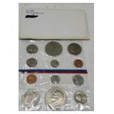 U S Mint 1976 Uncirculated Coin Set