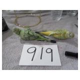 CERAMIC BISQUE PARAKEETS W/CLIPS