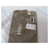 NEW MENS WRANGLER WORK PANTS 42 X 32