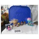 1.0.1 SURPRISE DOLLS/CASE