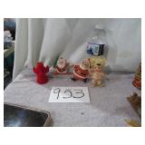 VTG FLOCKED PLASTIC SANTAS