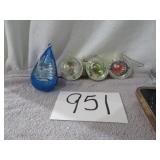 ,VTG JEWEL BRITE POINSETTA ORNAMENTS