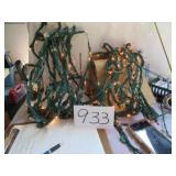 2 SETS OF TWINKLING LIGHTS