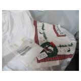 CHRISTMAS SNOW GOOSE WREATH PLAID