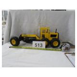 NICE TONKA ROAD GRADER