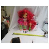 STRAWWBERRY SHORTCAKE DOLLS