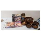 Wooden salad bowls, plastic vacuum flssk, Eureka