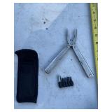 Winchester New multi tool pliers set with case