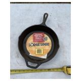 New Lodge cast iron 10-1/4ï¿½ skillet