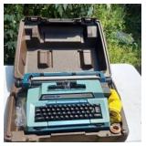 Coronet XL Smith & corona  Type Writer