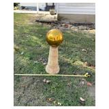 Good gazing ball and stand connected