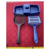 Cat water & feed bowl and two pooper scoopers