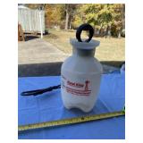 Rural King 1 gallon hand held sprayer