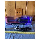 New in box Helen of Troy 1" curling iron and