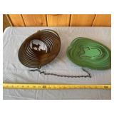 Two hanging cat spinners , one missing chain