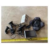 Garmin Nuvi 1300 series with holders, manual and