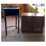 Tall table 18.5 x 14 x 30 tall and 28 wide x