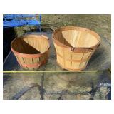 Bushel and peck baskets