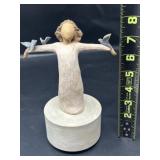 2011 Musical Willow Tree Happiness