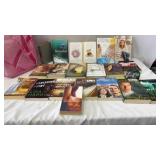 Books-Karen Kingsbury, Lisa Harris and more