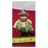 Jim Shore Heartwood Creek,  Leprechaun with pot