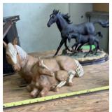 Wild Horses & Mom w/Colt  Figurines