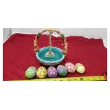 Jim Shore Heartwood Creek , Hunting Eggs Finding