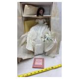 Franklin Heirloom Dolls Jacqueline Kennedy Doll