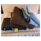 3- 6ftx6ft Packing Blankets Clean Good Condition