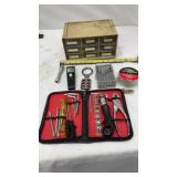 Mini Tool Kit in Zip up Pouch, Hardware in Small