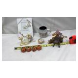 Precious Moments Figurine, Pumpkin Salt & Pepper