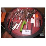 Flatware & Kitchen Utensils