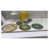 Tupperware Pitcher, Metal Ice Cube Trays, Cale