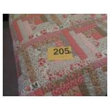 VTG LOG CABIN PATTERN HAND SEWN QUILT