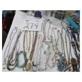 VTG NECKLACES