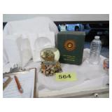 BOYD BEARS FRIENDS MUSICAL WATERGLOBE