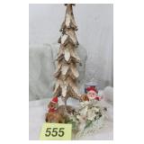 VINTAGE CHRISTMAS TREE & DECOR