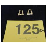 10KT YELLOW GOLD SQUARE EARRINGS