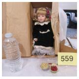 BOYDS YESTERDAYS (4820 NOEL) DOLL IN BOX