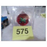 2002 HOT WHEELS ORNAMENT IN PKG
