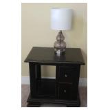 Side Table & Lamp 24.5 x 18.5 x 24.5