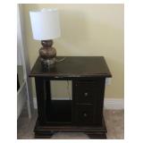 Side Table & Lamp 24.5 x 18.5 x 24.5